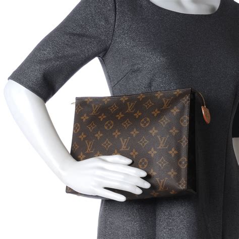 louis vuitton toiletry pouch 26 preloved|Louis Vuitton monogram toiletry pouch 26.